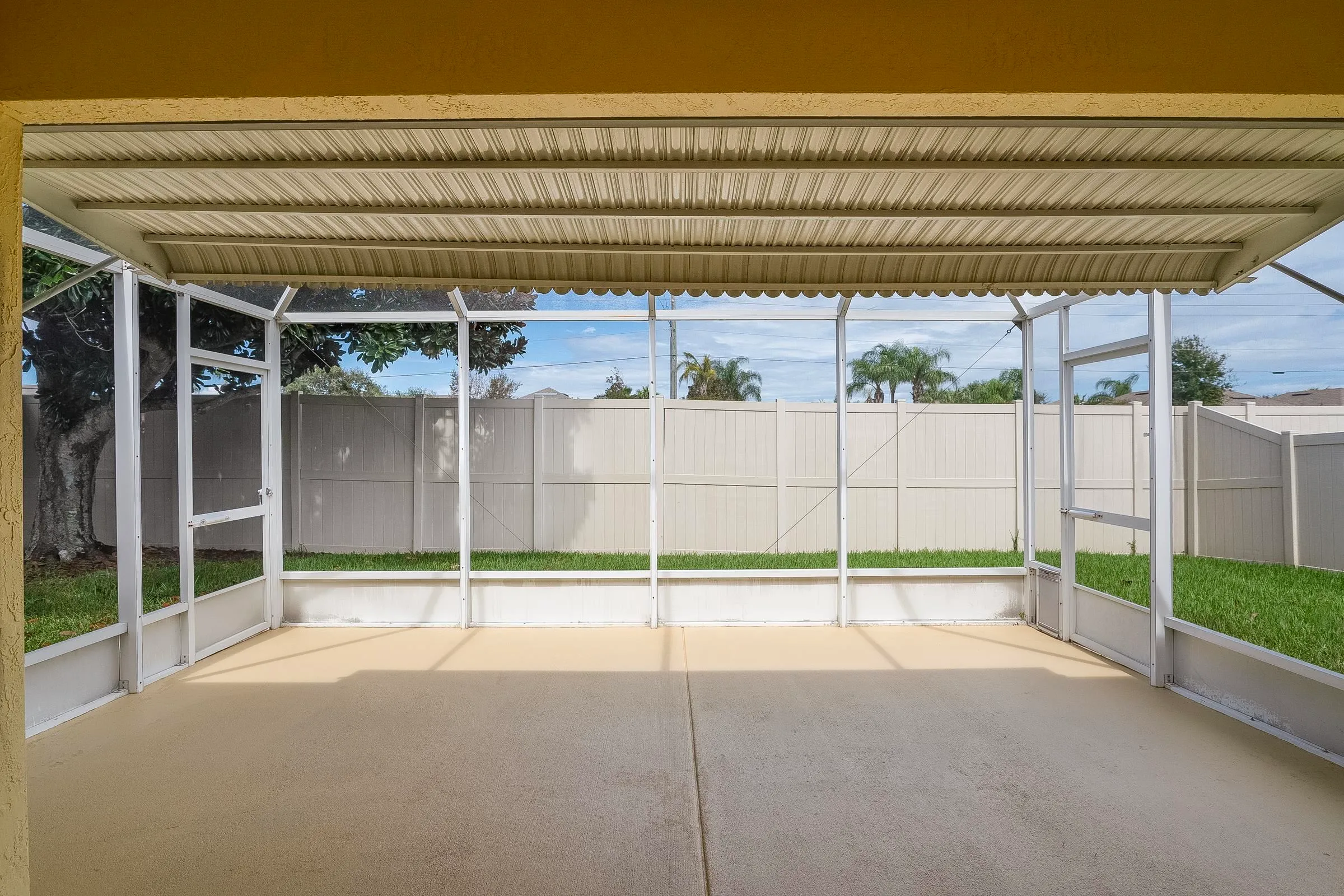 St Augustine, Florida 32080, United States, 3 Bedrooms Bedrooms, ,2 BathroomsBathrooms,Residential,Active,40060