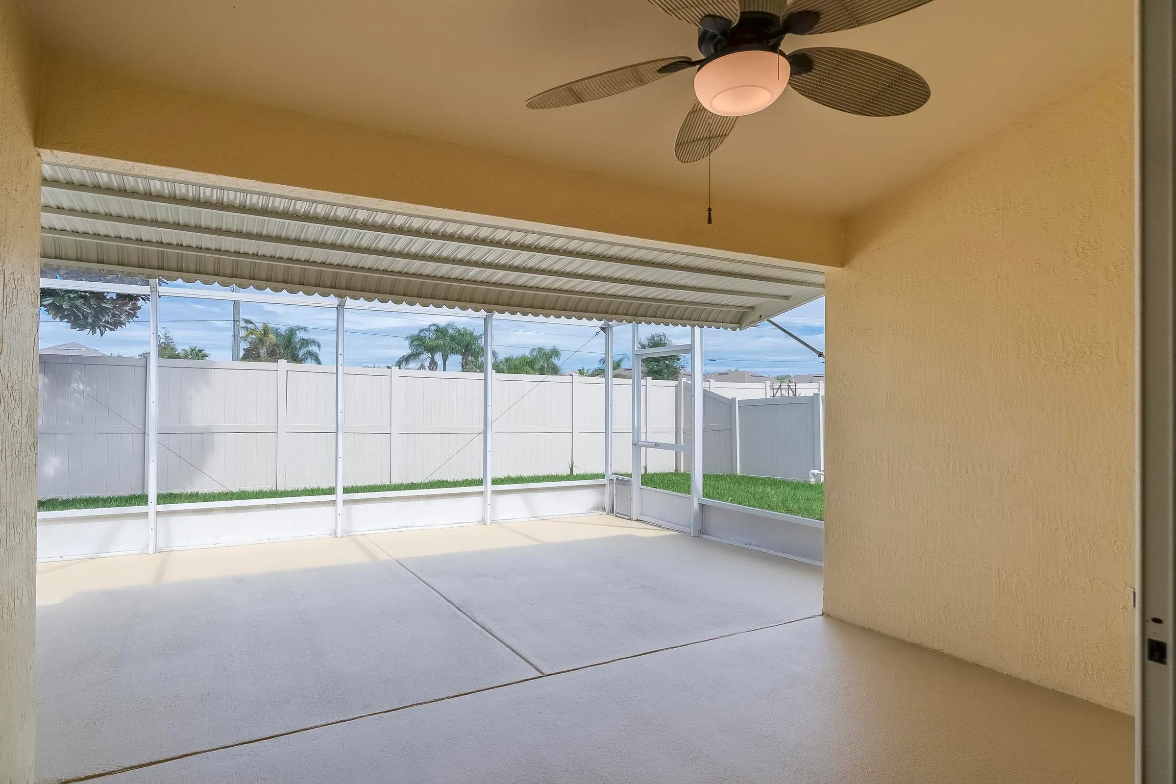 St Augustine, Florida 32080, United States, 3 Bedrooms Bedrooms, ,2 BathroomsBathrooms,Residential,Active,40060