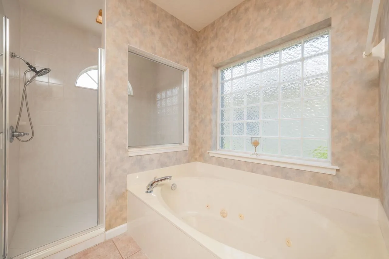 St Augustine, Florida 32080, United States, 3 Bedrooms Bedrooms, ,3 BathroomsBathrooms,Residential,Active,183769