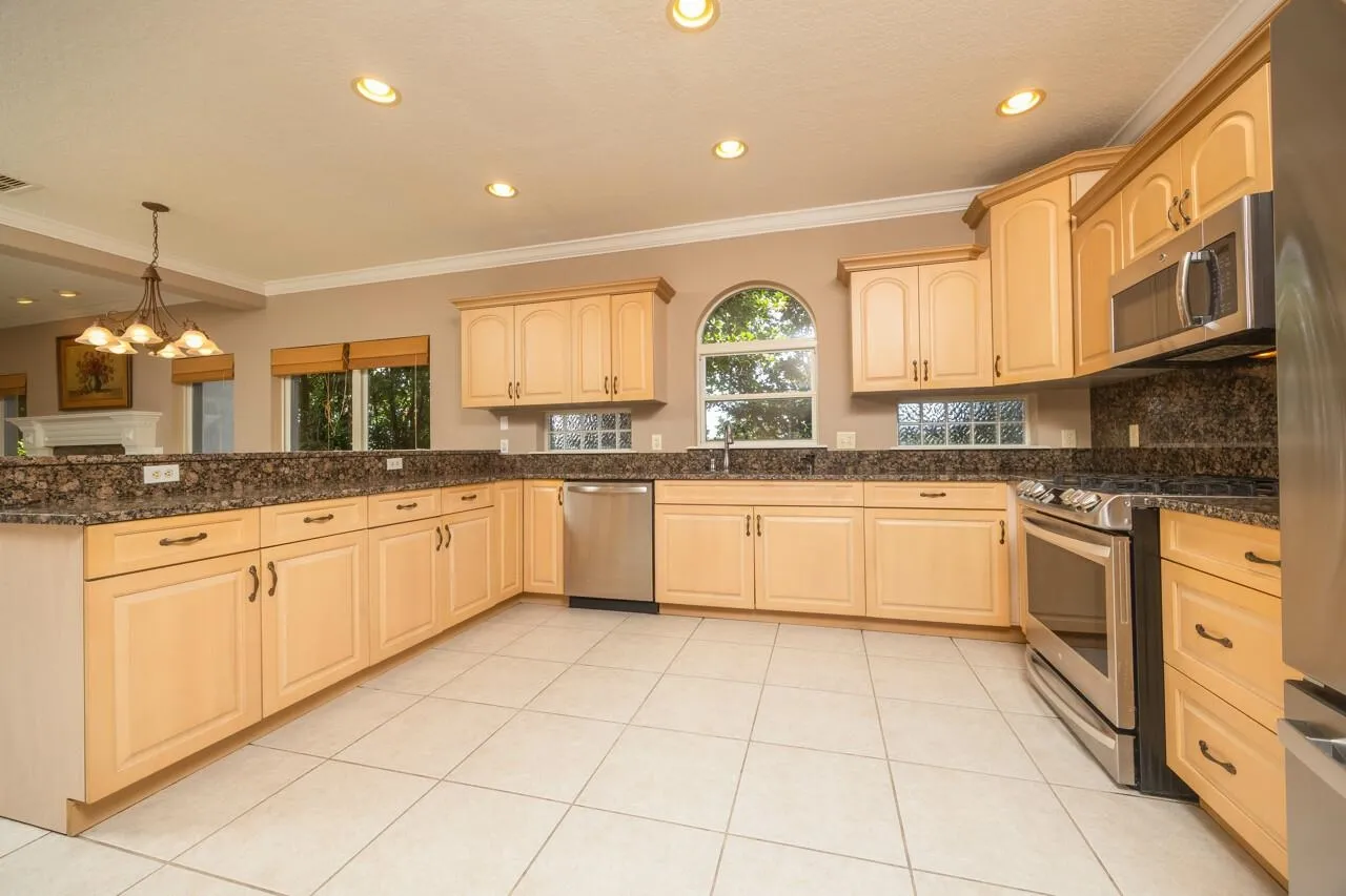 St Augustine, Florida 32080, United States, 3 Bedrooms Bedrooms, ,3 BathroomsBathrooms,Residential,Active,183769