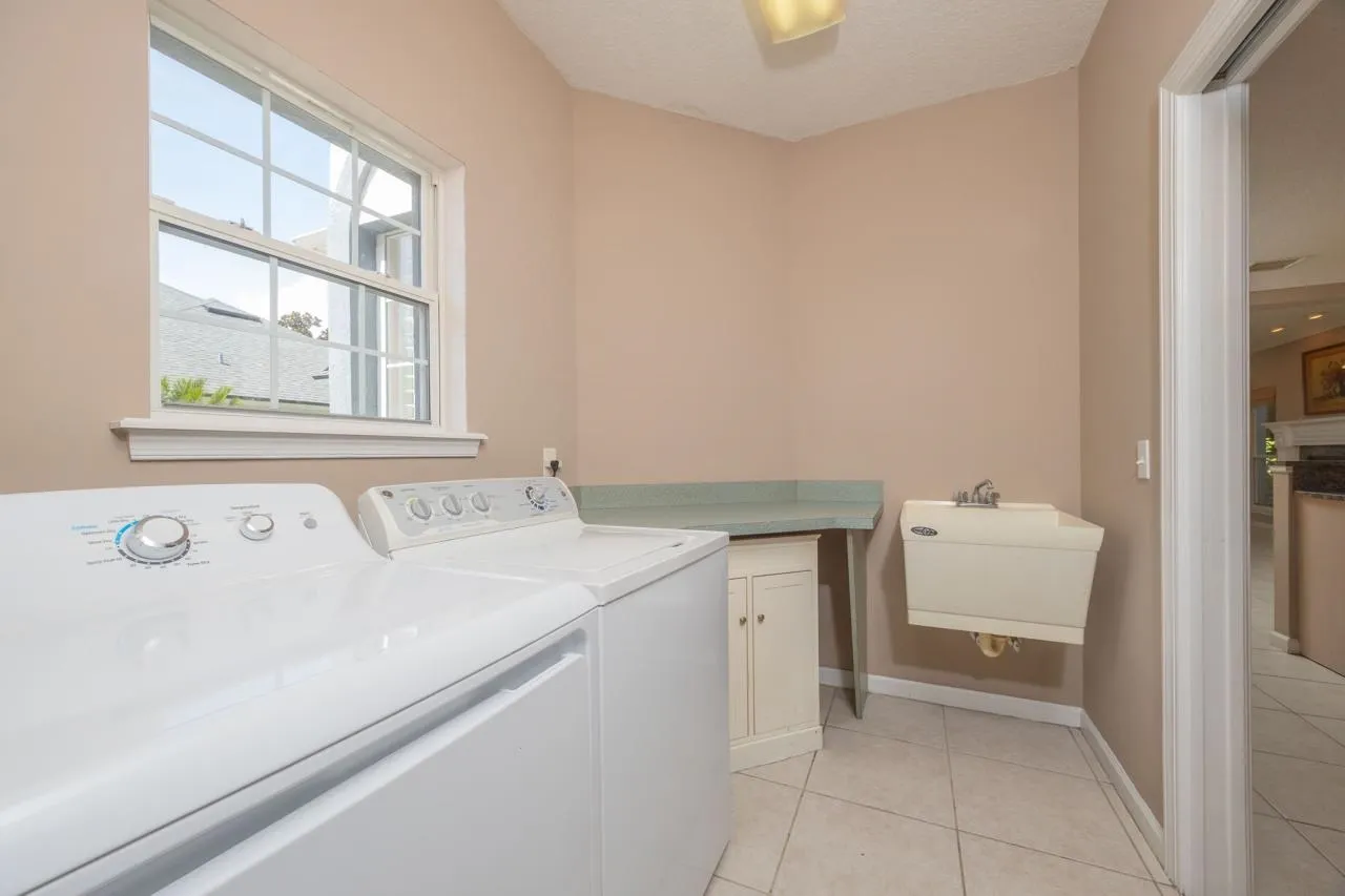 St Augustine, Florida 32080, United States, 3 Bedrooms Bedrooms, ,3 BathroomsBathrooms,Residential,Active,183769