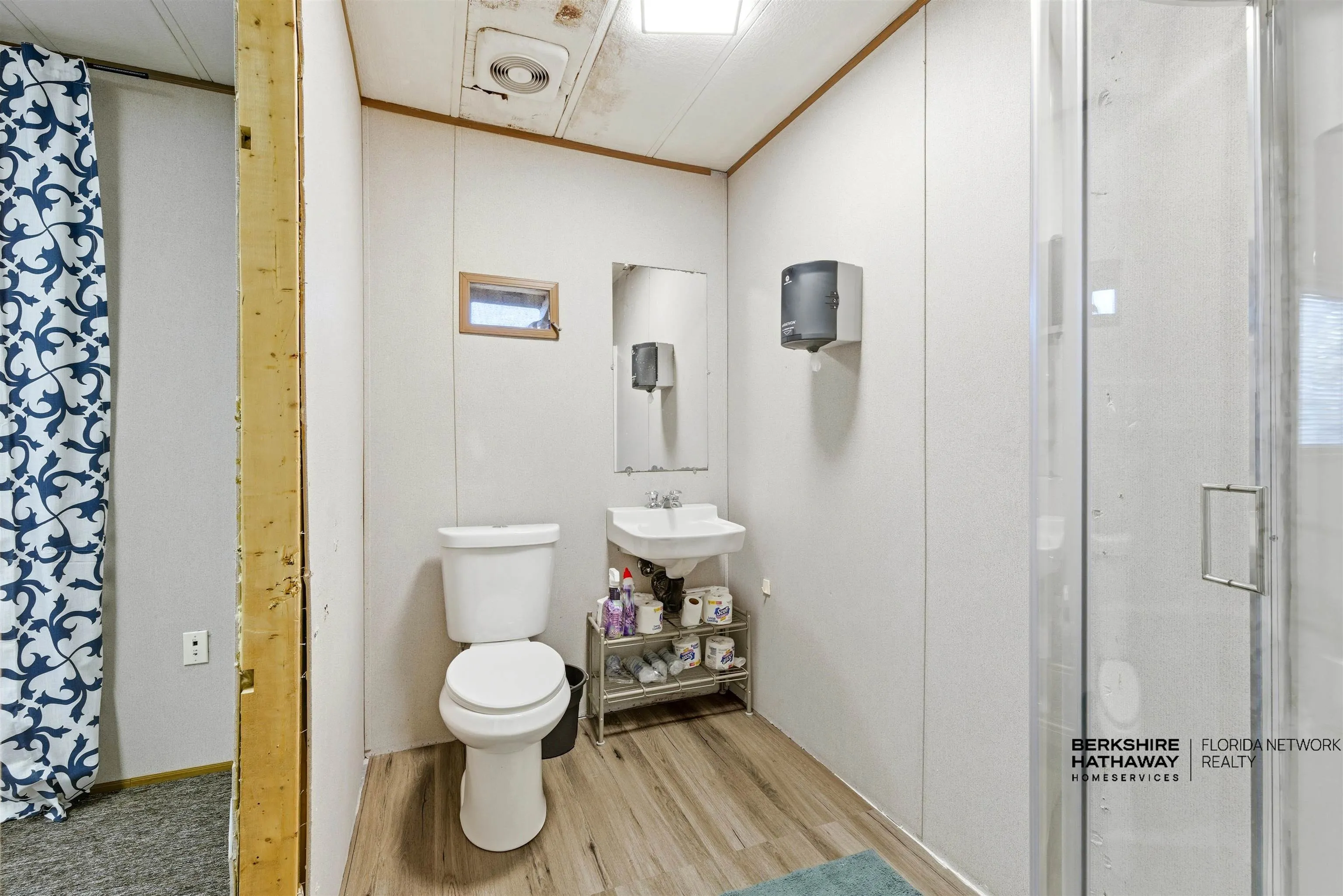 Jacksonville, Florida 32210, United States, ,Residential,Active,251715