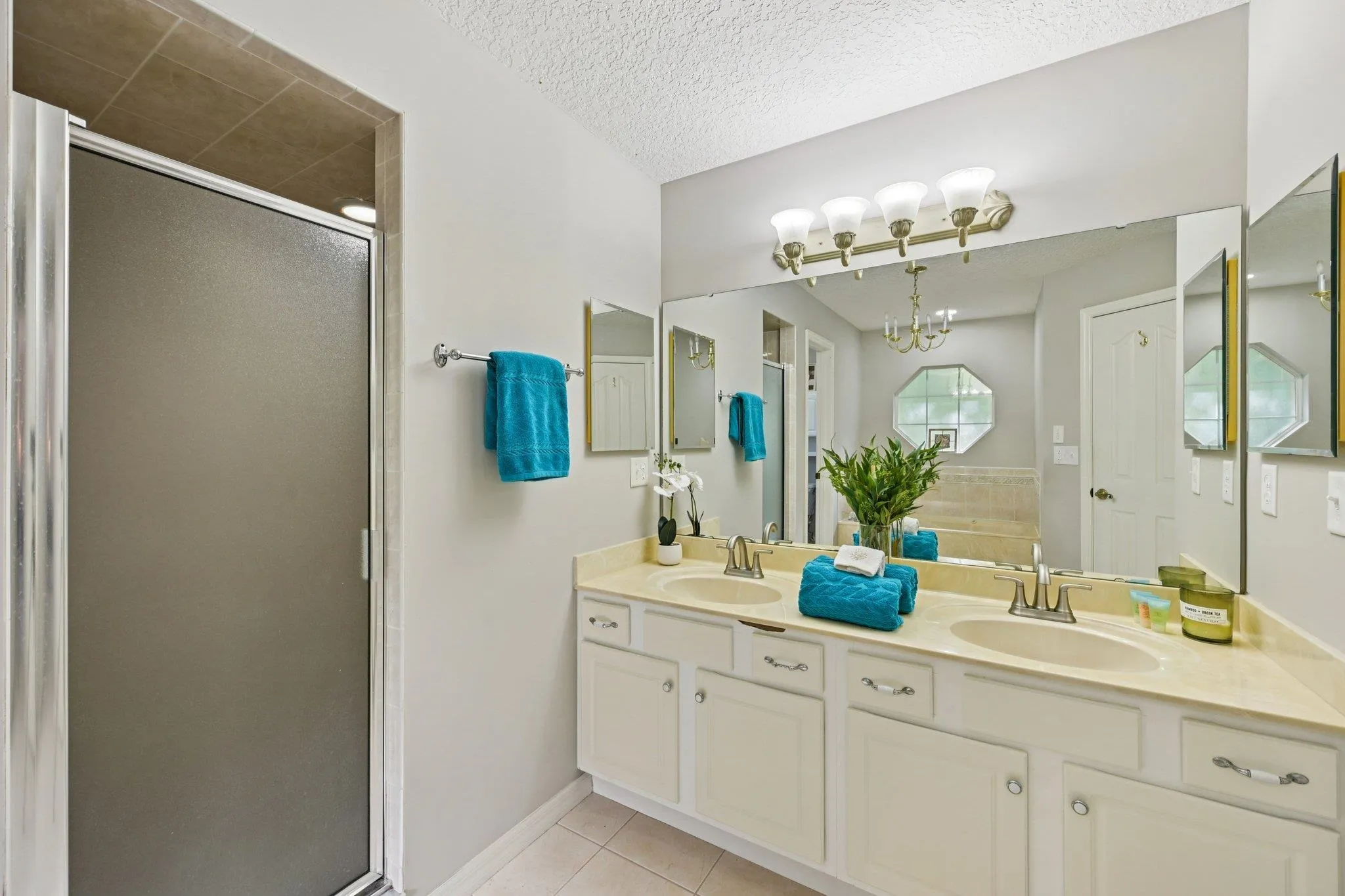 St Augustine, Florida 32086, United States, 3 Bedrooms Bedrooms, ,2 BathroomsBathrooms,Residential,Active,245288