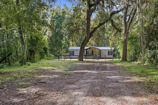 5585 DON MANUEL RD, ELKTON, FL 32033 - Image d7f2d9d3a45352b94a0ecbc3b3c65a81/728720973