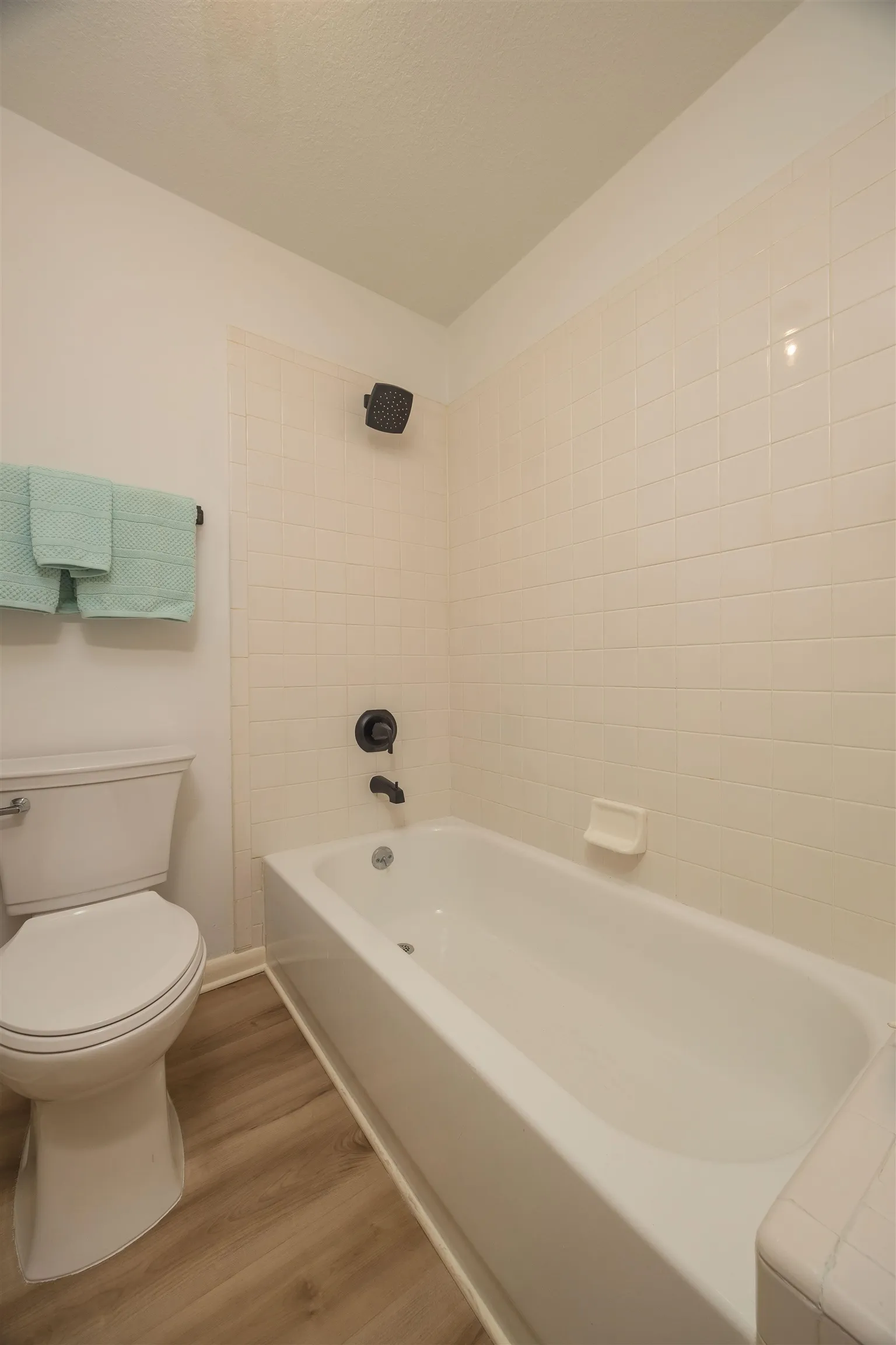 St Augustine, Florida 32086, United States, 2 Bedrooms Bedrooms, ,2 BathroomsBathrooms,Residential,Pending,184118