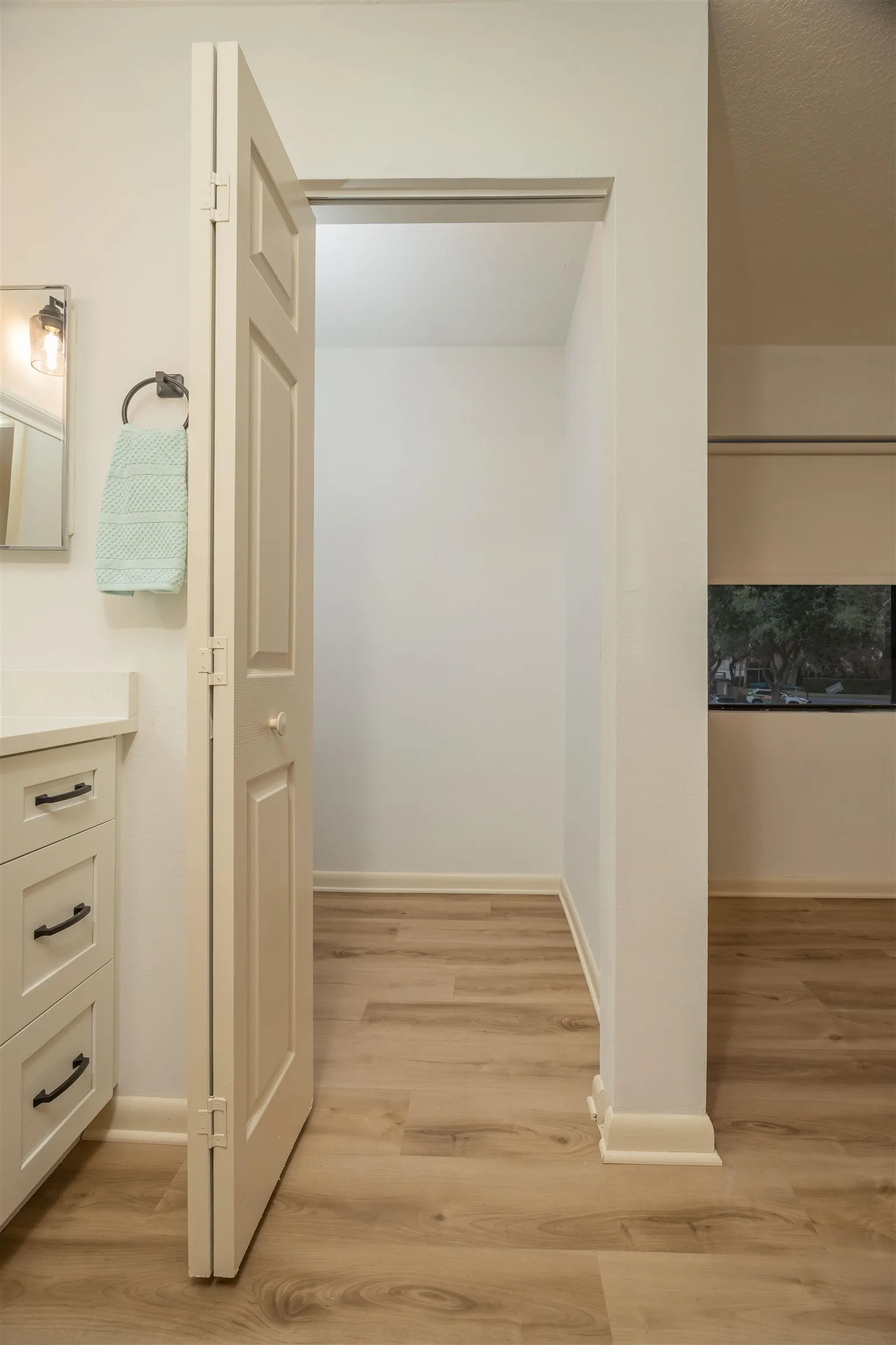 St Augustine, Florida 32086, United States, 2 Bedrooms Bedrooms, ,2 BathroomsBathrooms,Residential,Pending,184118