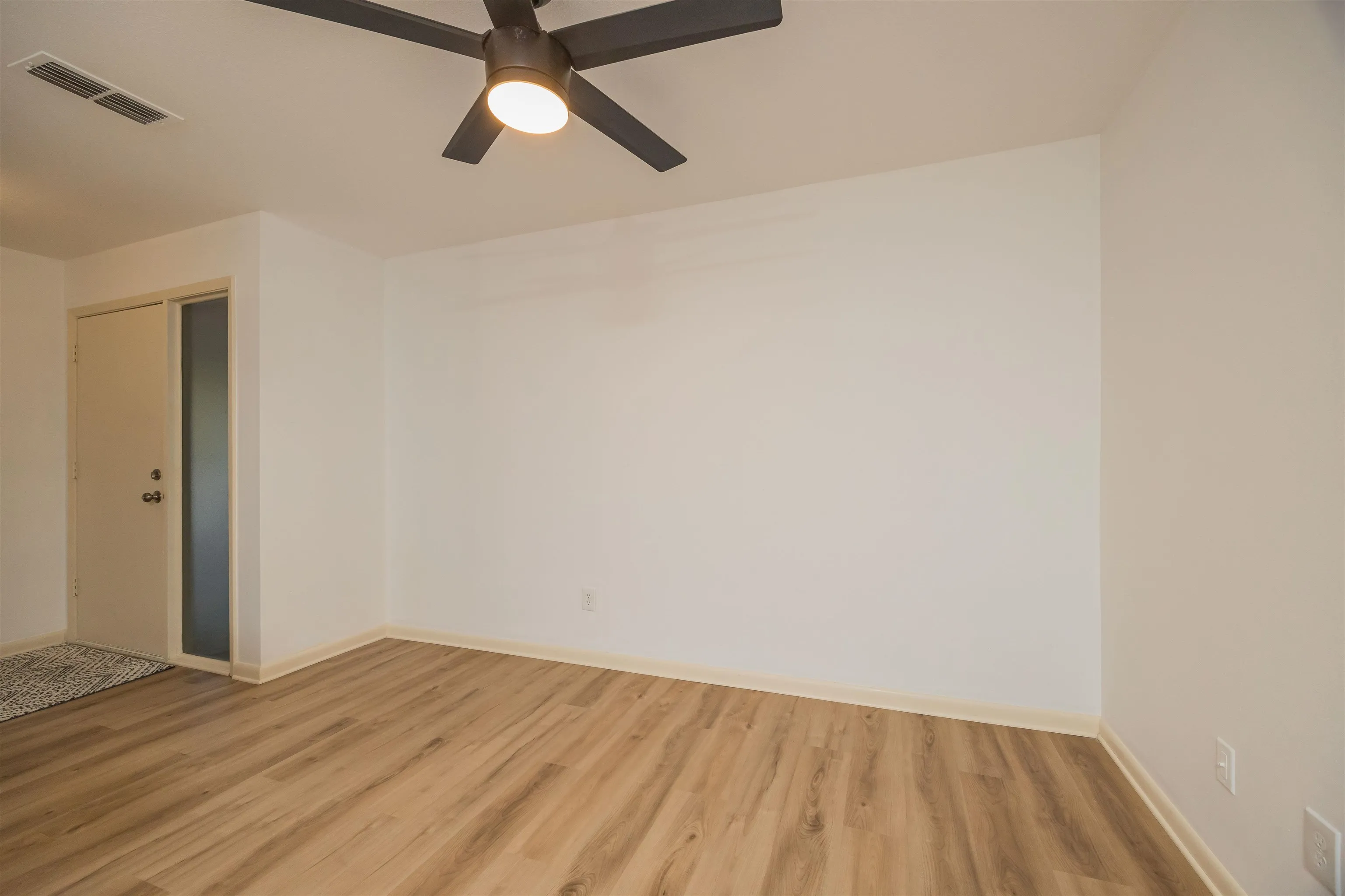 St Augustine, Florida 32086, United States, 2 Bedrooms Bedrooms, ,2 BathroomsBathrooms,Residential,Pending,184118