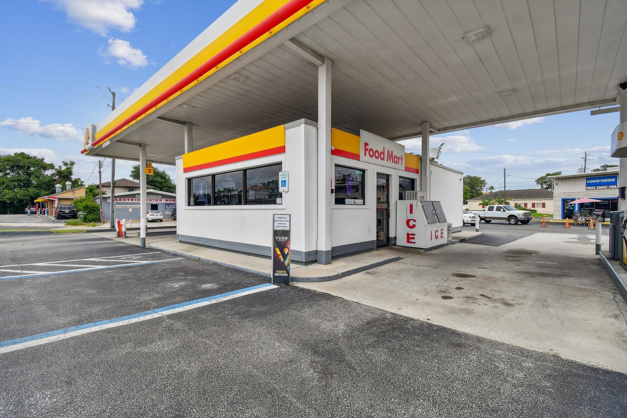 2350 N Ponce De Leon Blvd