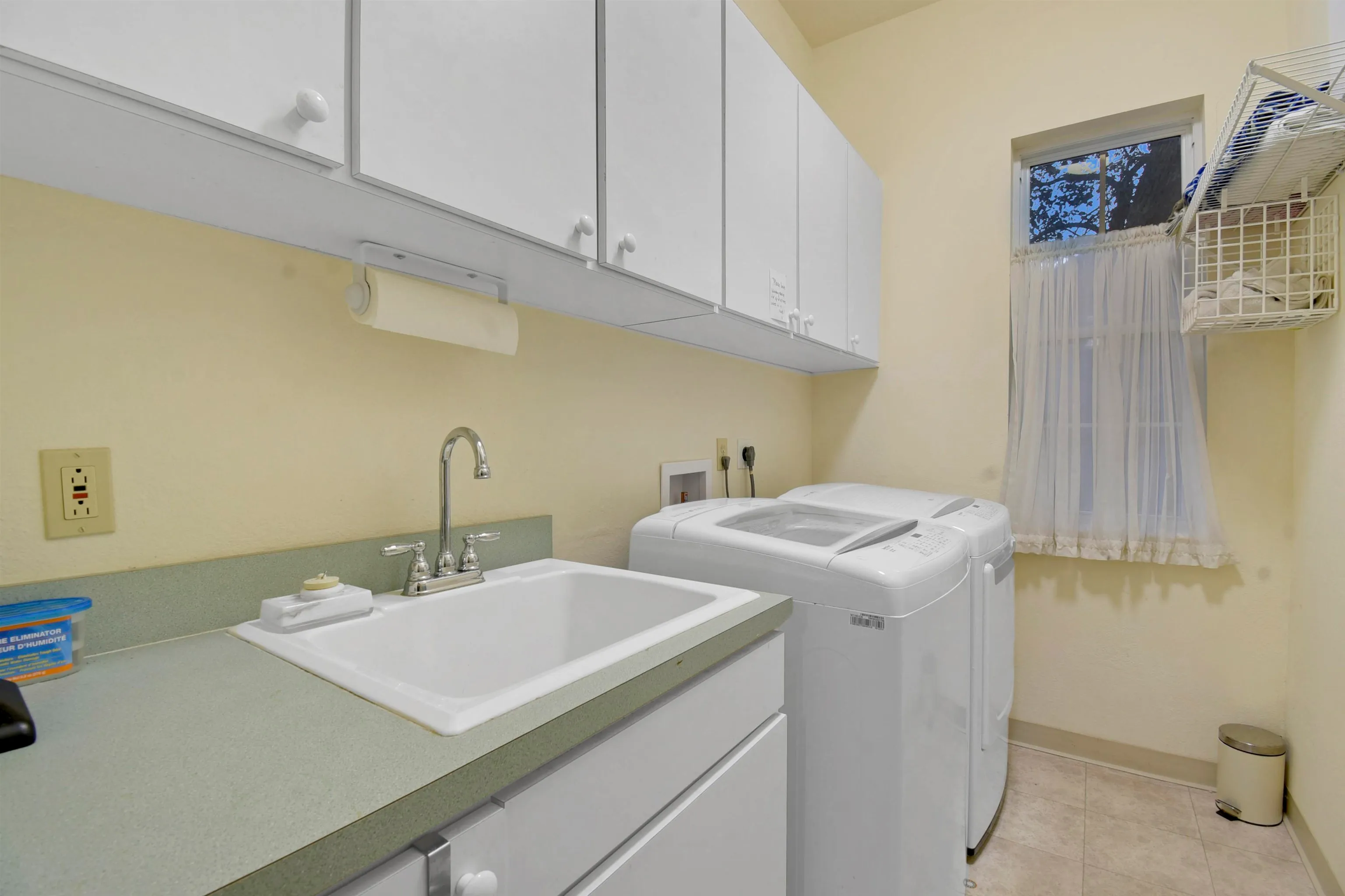 24 Linda Mar Dr, St Augustine, FL, 32080, US, 4 Bedrooms Bedrooms, ,4 BathroomsBathrooms,Residential,Active,24 Linda Mar Dr,1667243