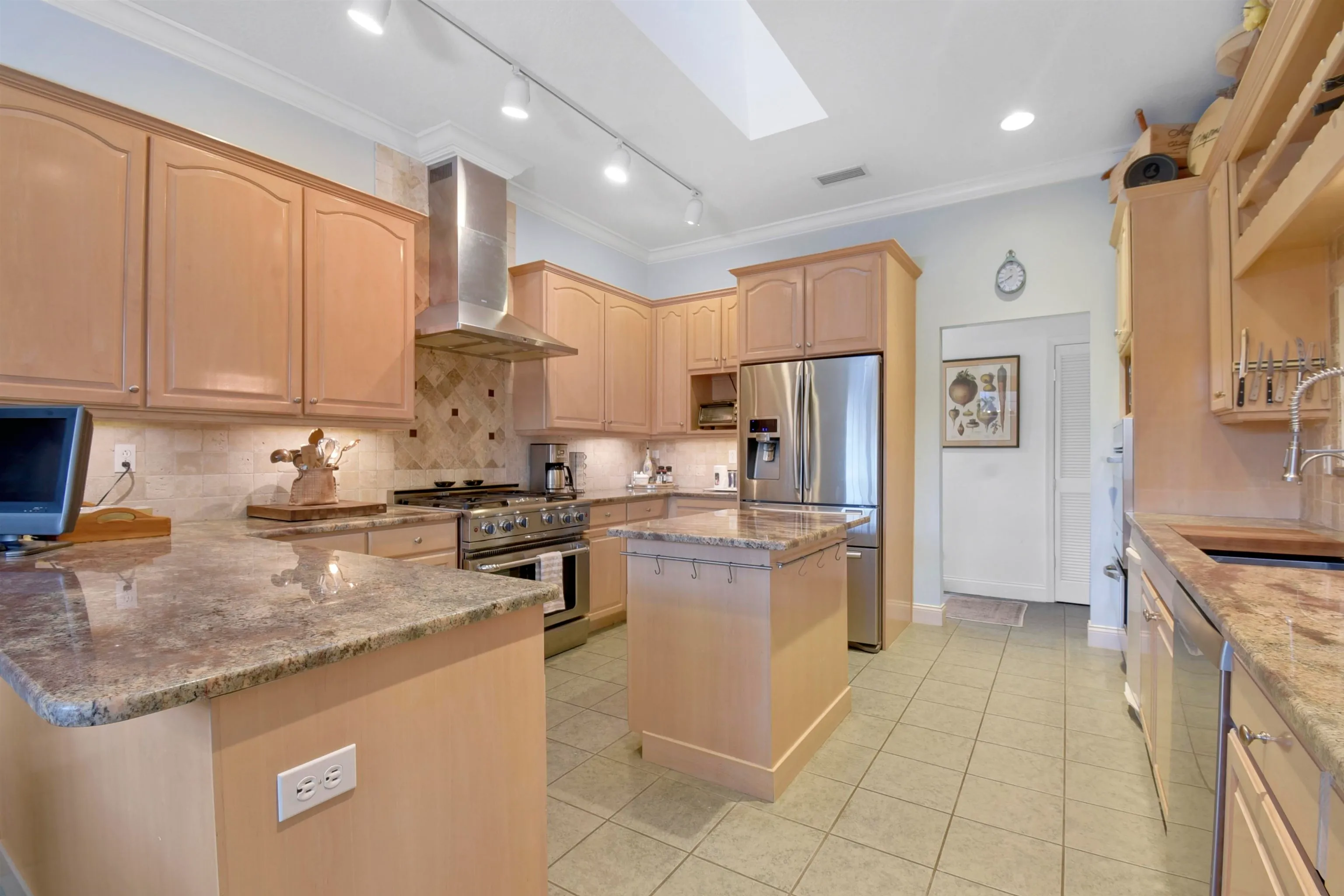 24 Linda Mar Dr, St Augustine, FL, 32080, US, 4 Bedrooms Bedrooms, ,4 BathroomsBathrooms,Residential,Active,24 Linda Mar Dr,1667243