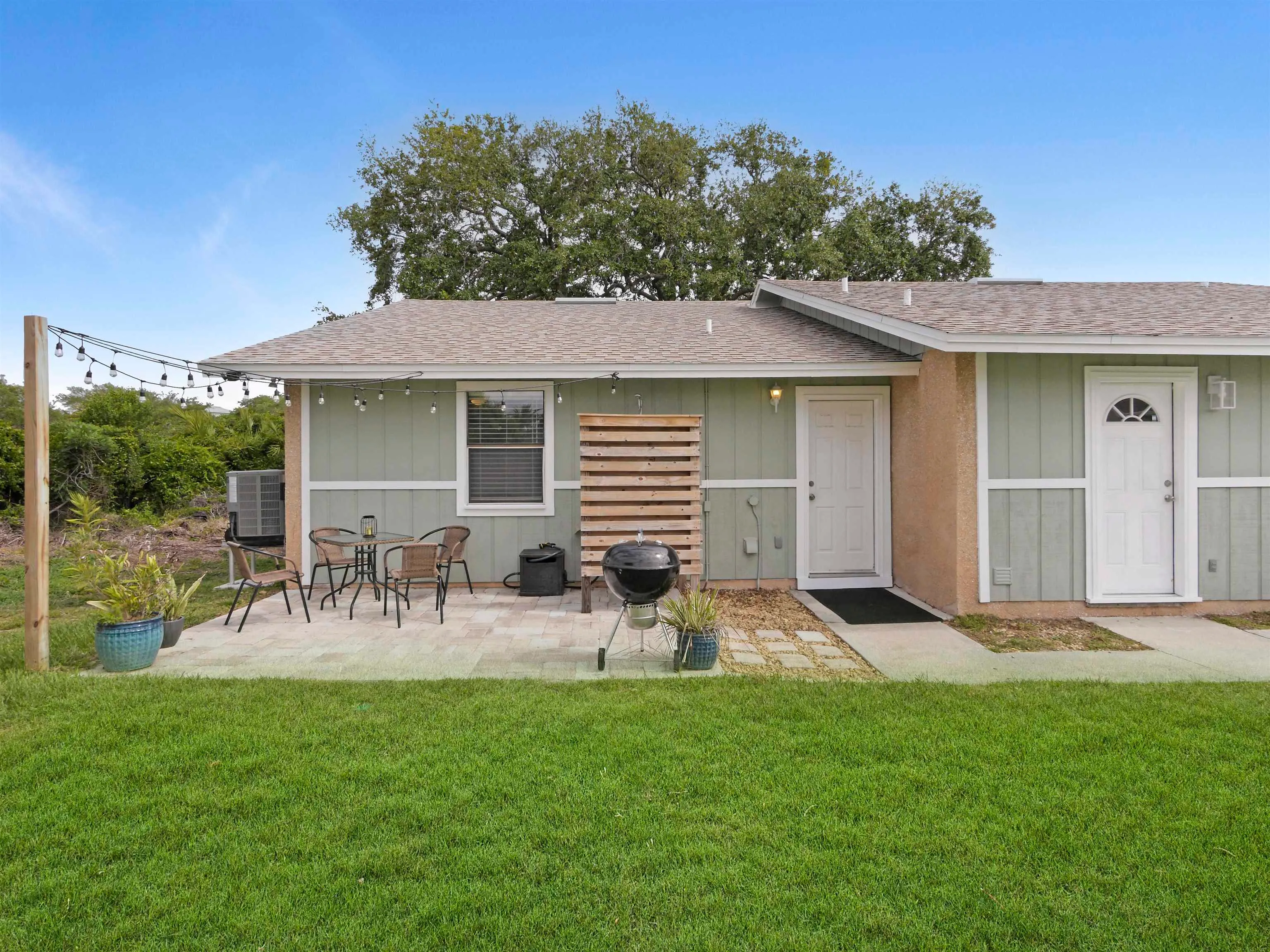 St Augustine, Florida 32080, United States, 2 Bedrooms Bedrooms, ,1 BathroomBathrooms,Residential,Active,140527