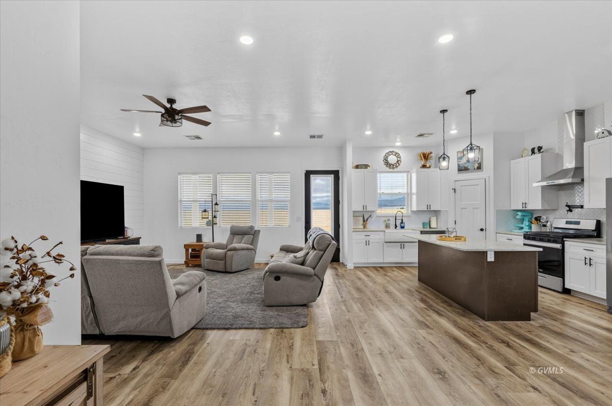 4134 W Cotton Valley Cir