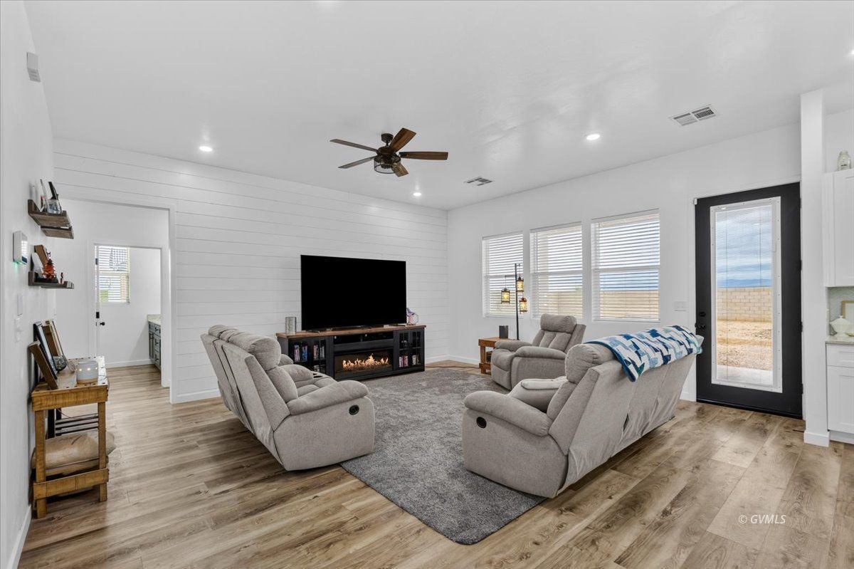 4134 W Cotton Valley Cir
