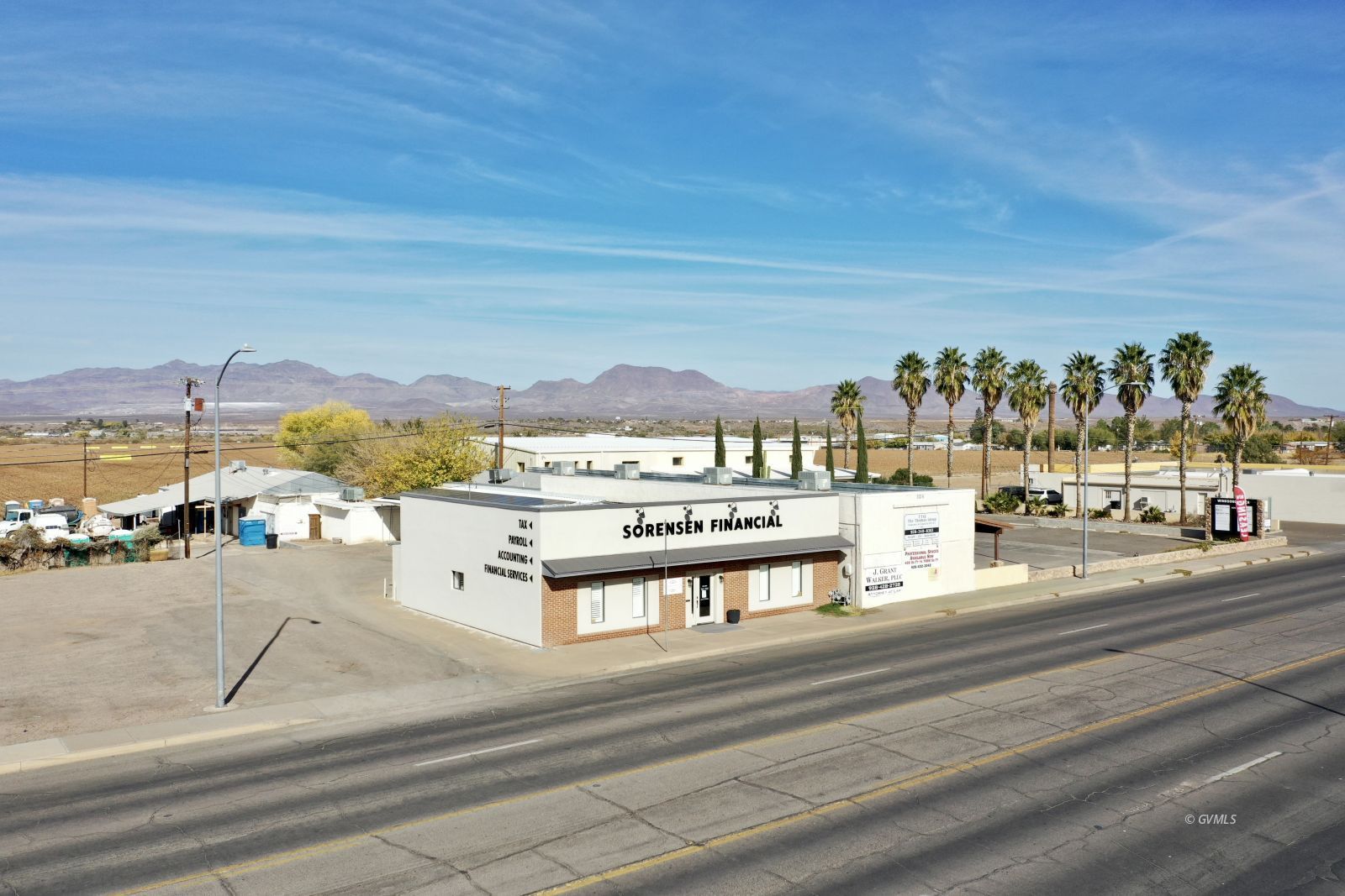 1200 W Thatcher Blvd