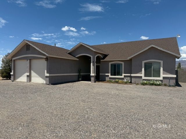 2020 N Calle Mesa Verde