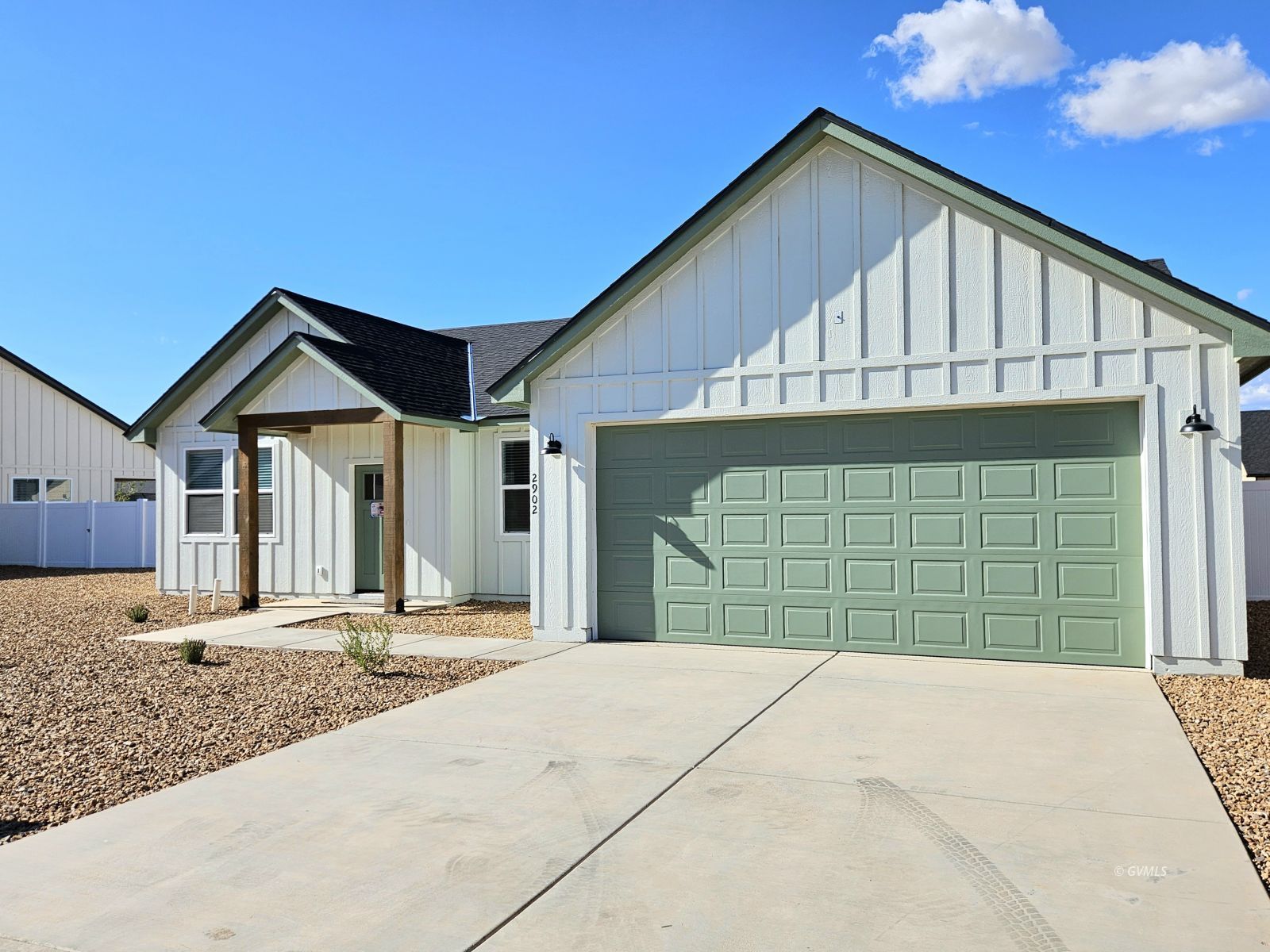2902 W Johnny Dr