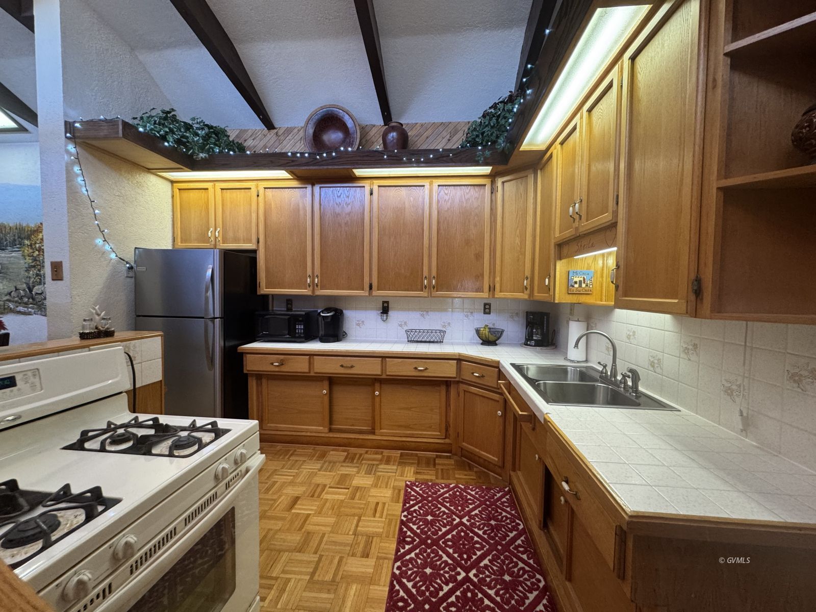 1110 N Calle Del Sol