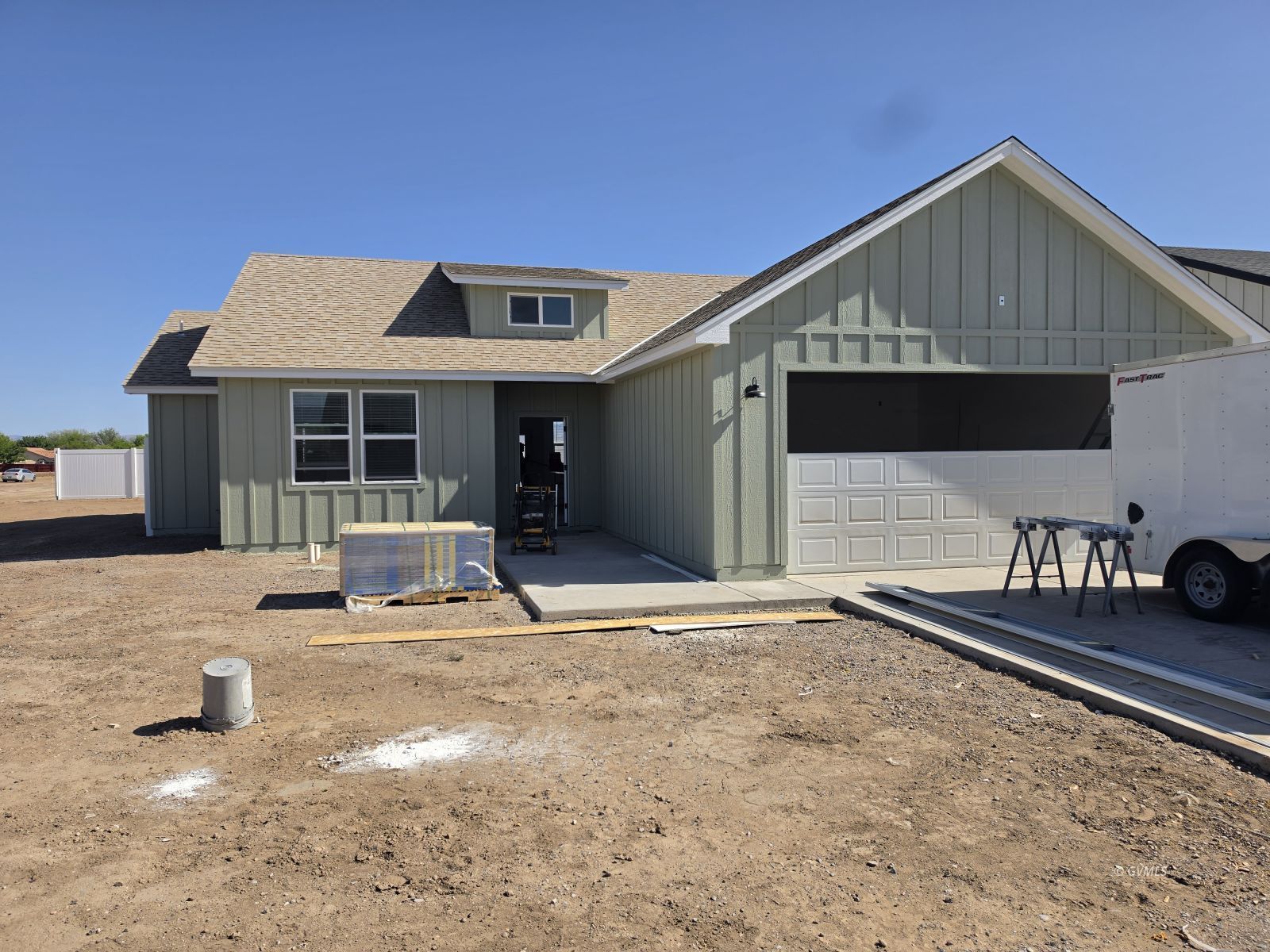 2926 W Eagle Dr