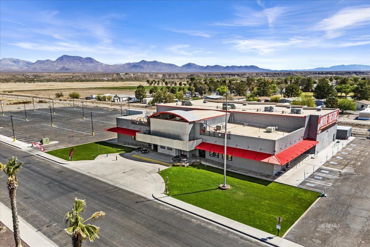 555 E Entertainment Ave