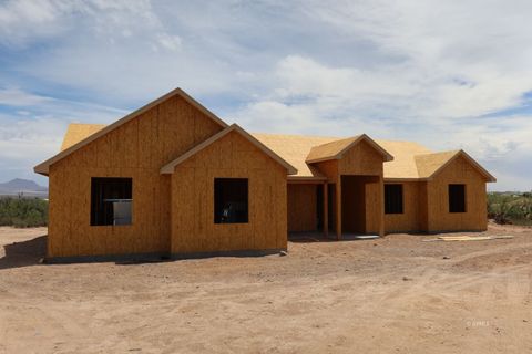 475 N 1725 W Pima AZ 85543