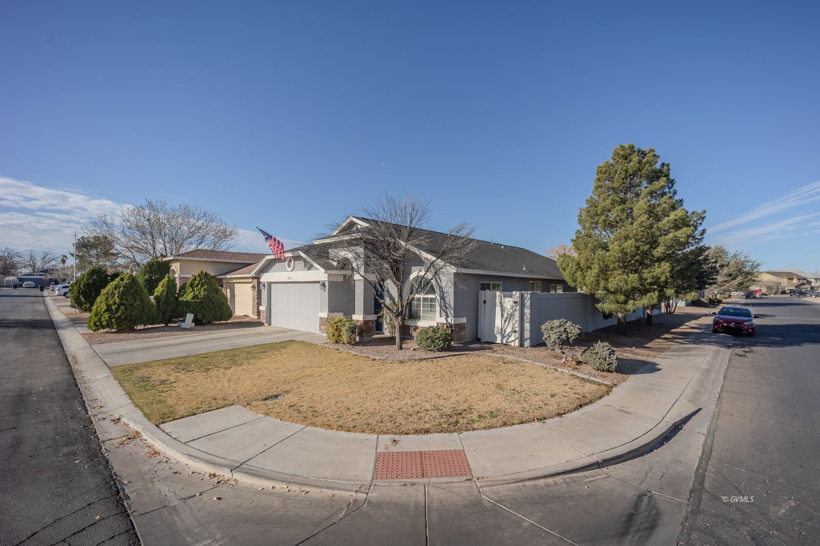 1320 S Roper Ln