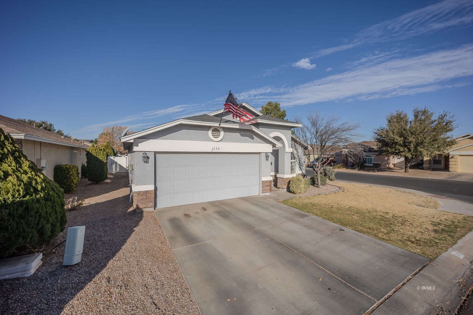 1320 S Roper Ln