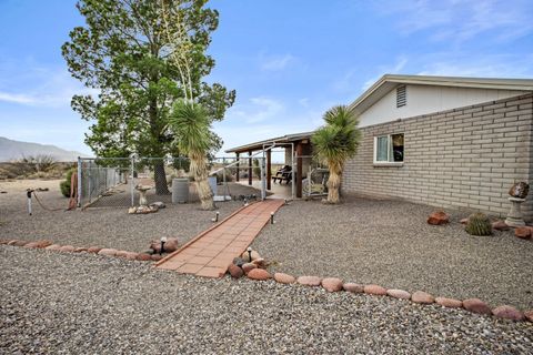 5845 S Barney Ln Safford AZ 85546