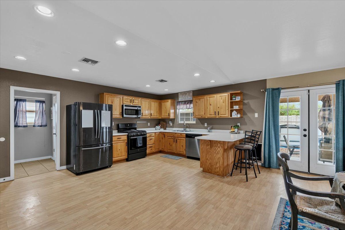 7446 South Branding Iron
