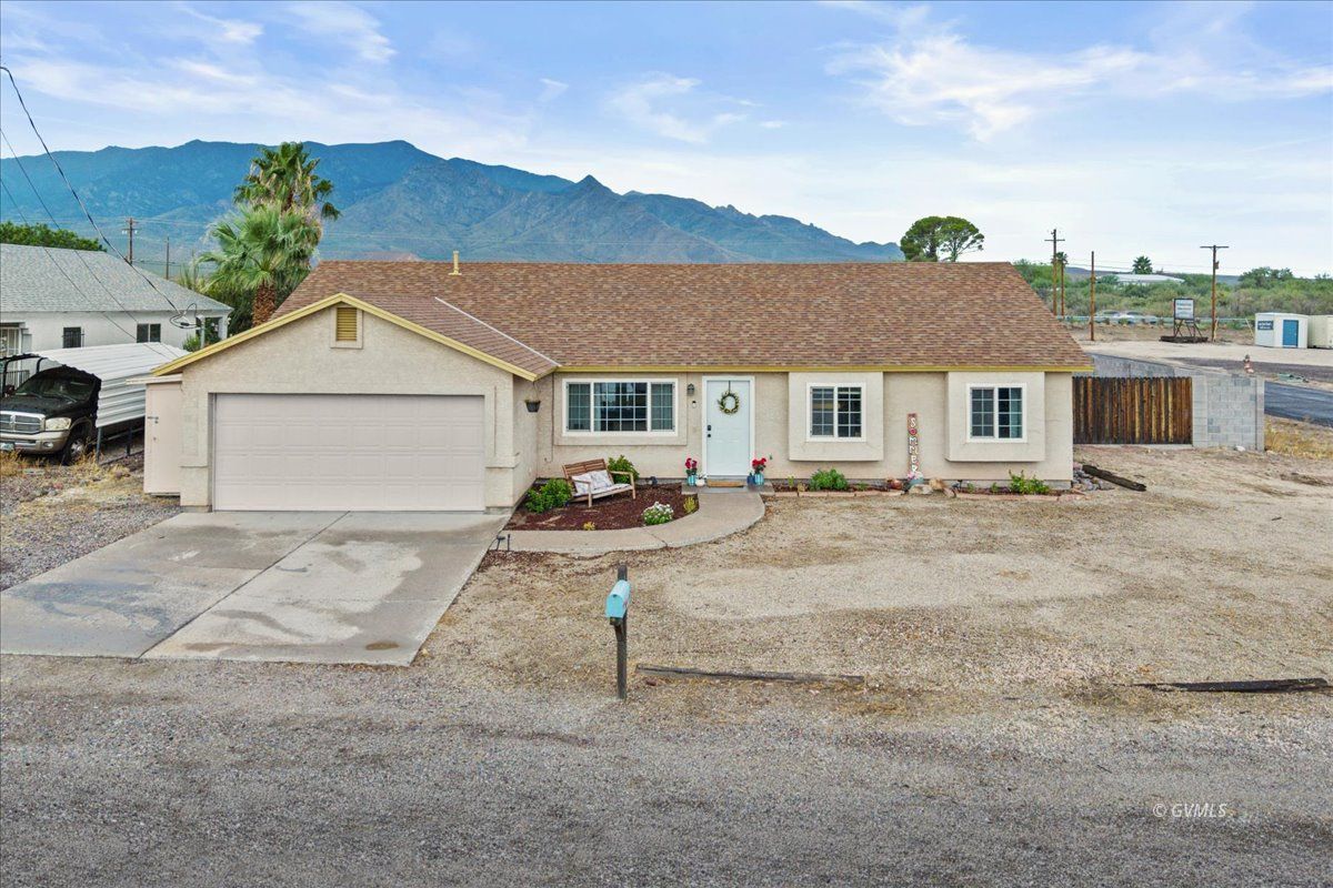 7446 South Branding Iron