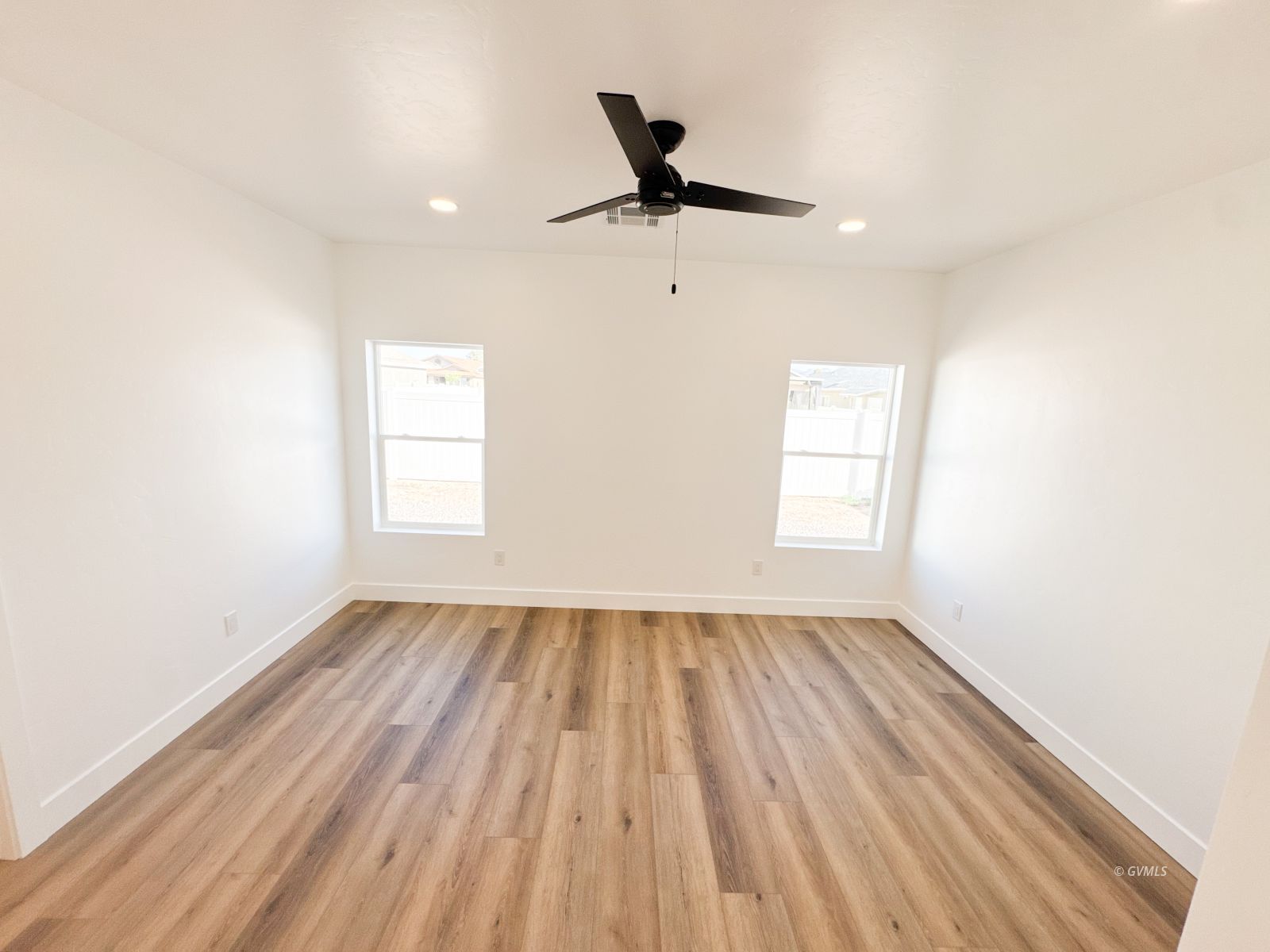 1505 Katelyn Ln