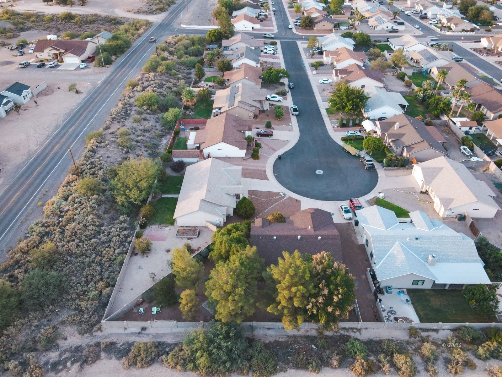 1672 S Cactus Wren Ln