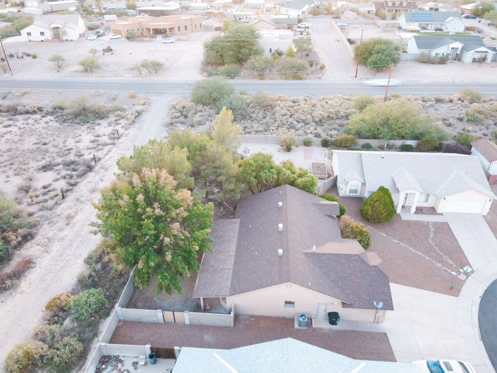 1672 S Cactus Wren Ln