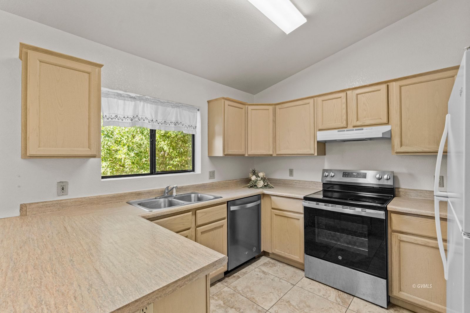 290 W Cochise St