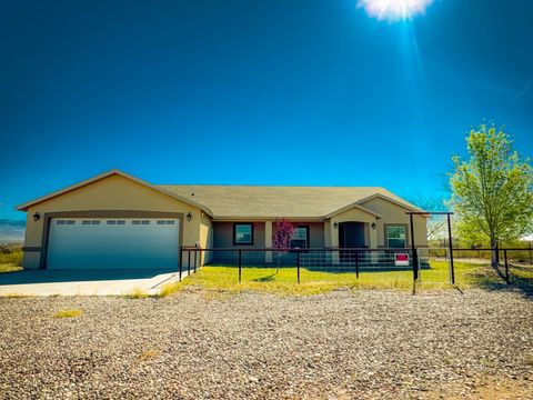 315 W 1720 N Pima AZ 85543