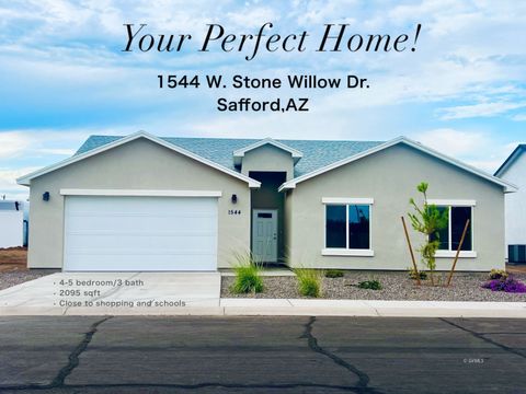 1544 W Stone Willow Dr Safford AZ 85546