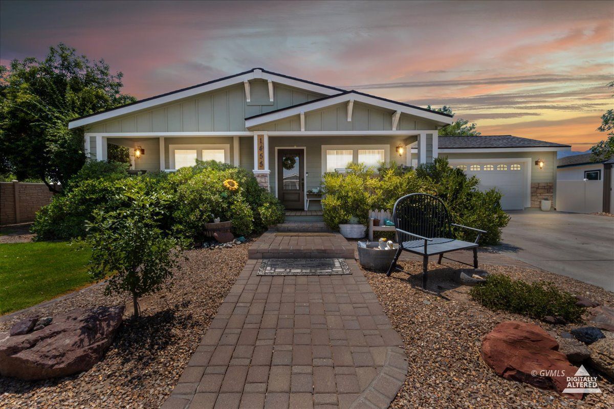 1455 W Cobblestone Dr