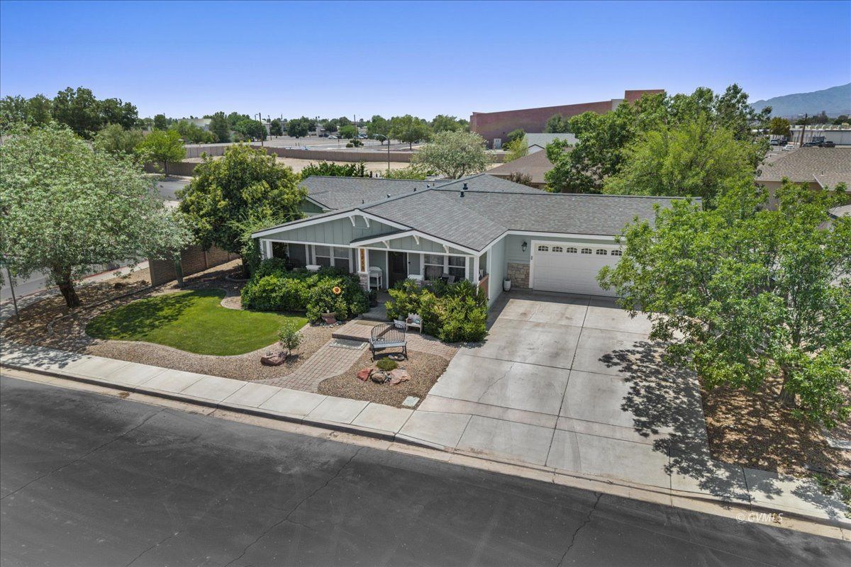 1455 W Cobblestone Dr