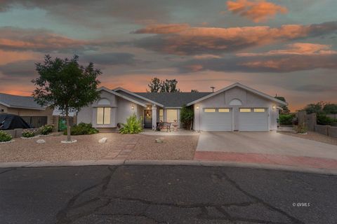 1006 W Palm Cir Safford AZ 85546