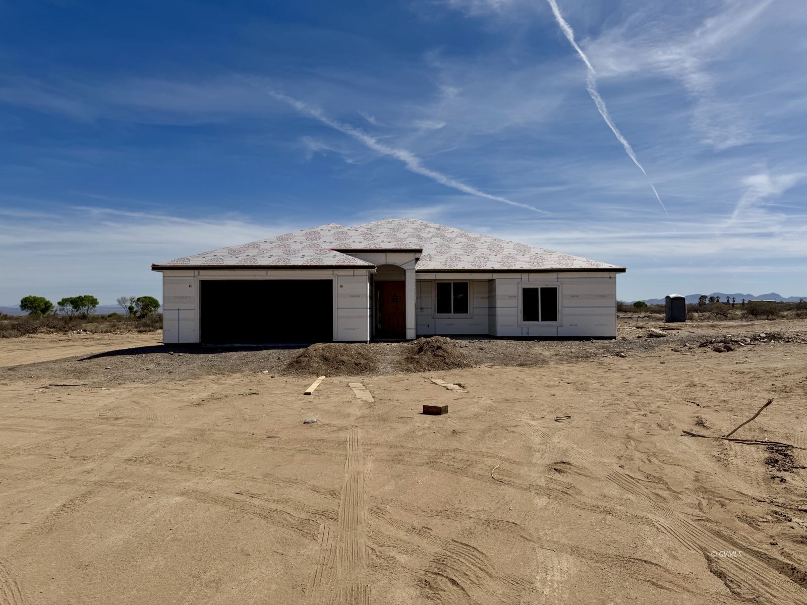 476 E Dakota Dr