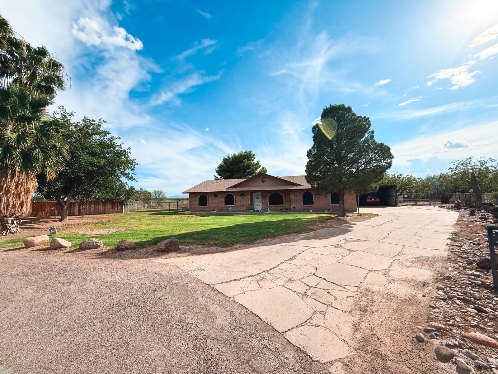 2238 S Shannon Rd