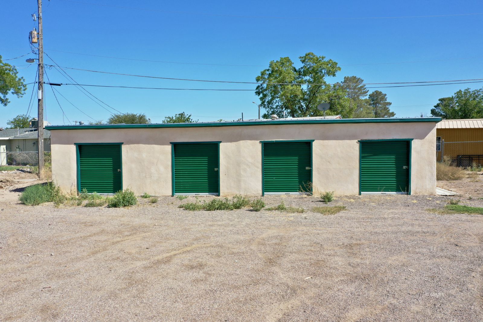 100 E 2nd St