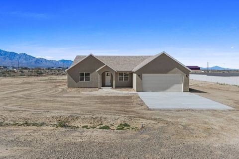 1694 S Dark Dr Thatcher AZ 85552