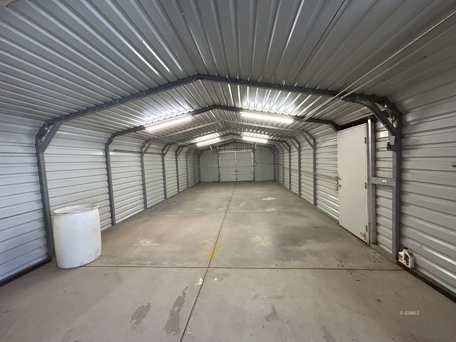 2513 E US HWY 70