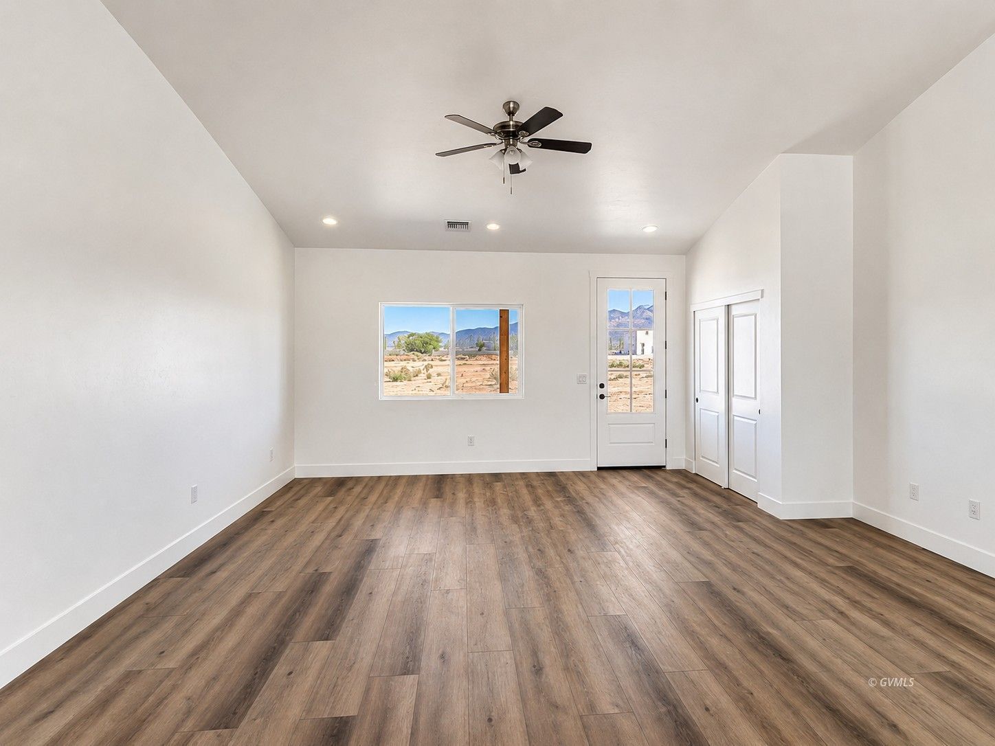 3650 W Logan Ln