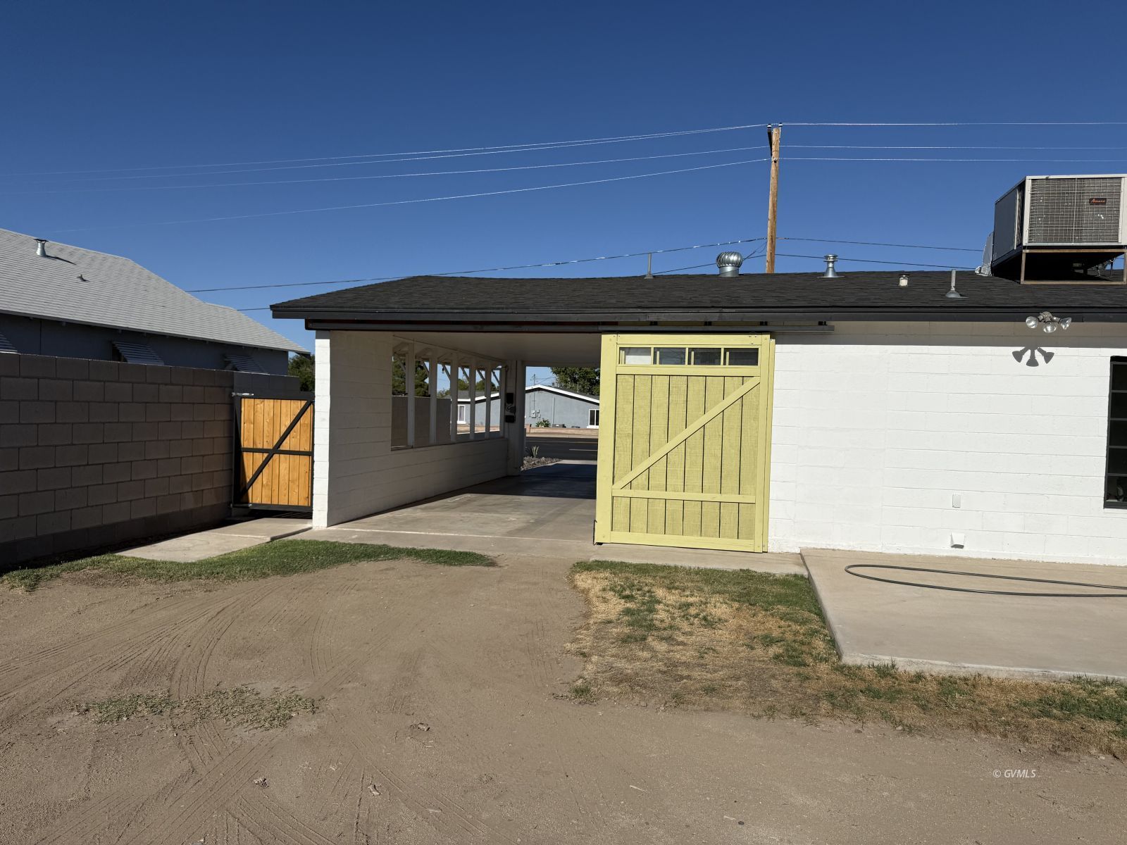 1204 S 1st Ave