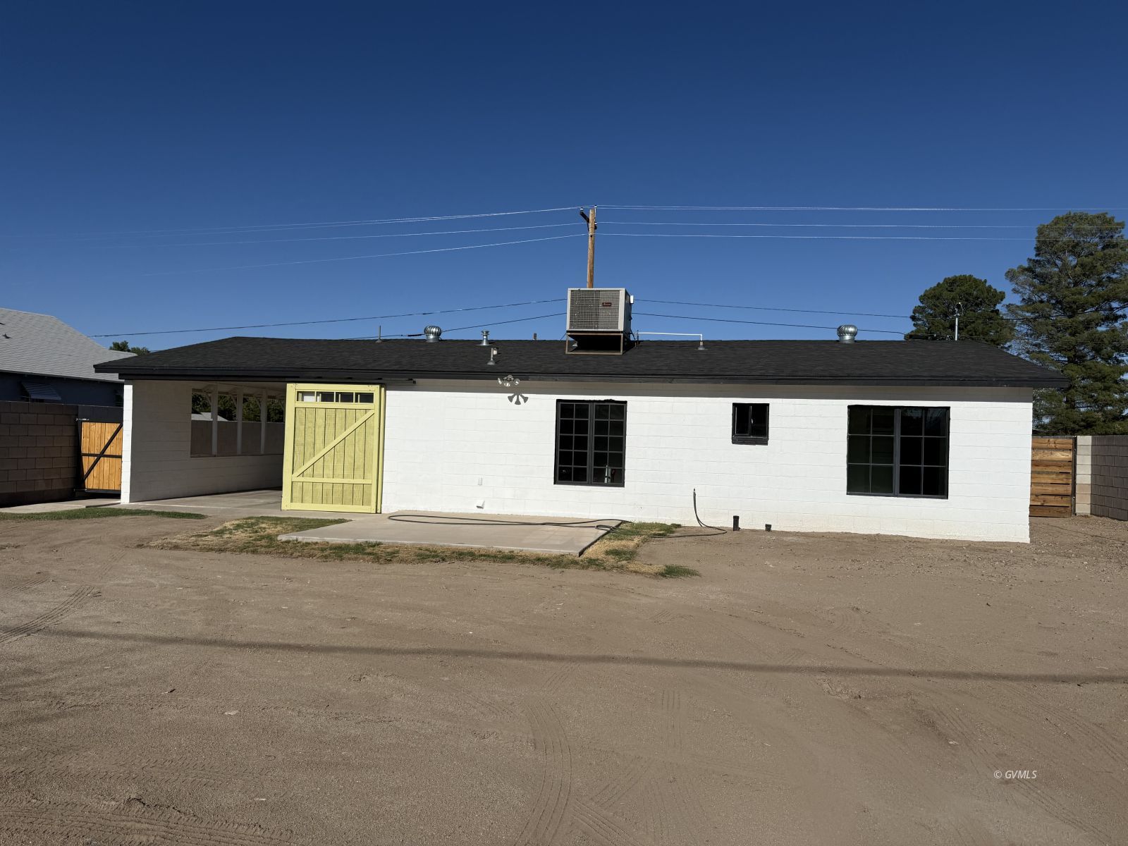 1204 S 1st Ave