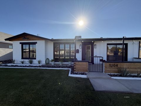 1204 S 1st Ave Safford AZ 85546