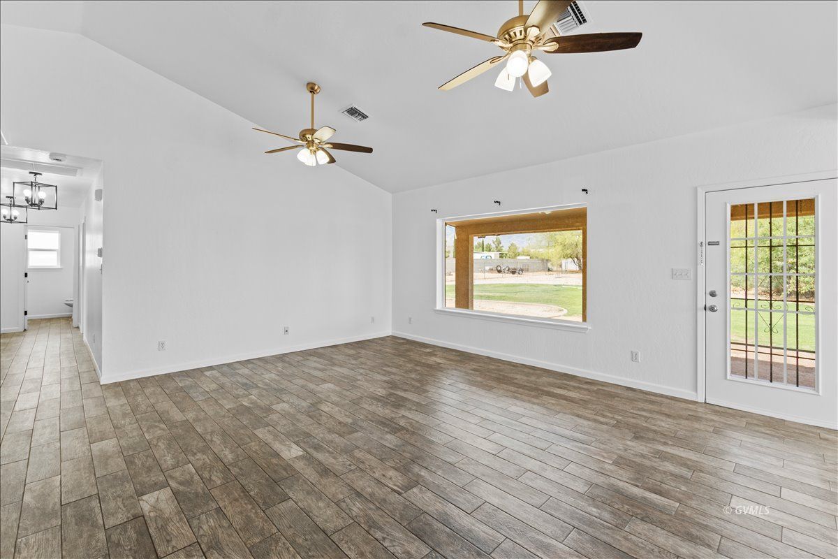 7614 S Chuckwagon Loop
