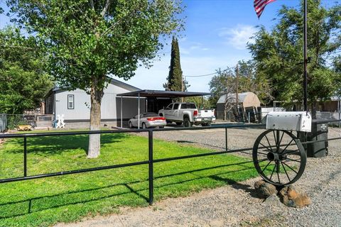 395 S Coleman Ln Thatcher AZ 85552