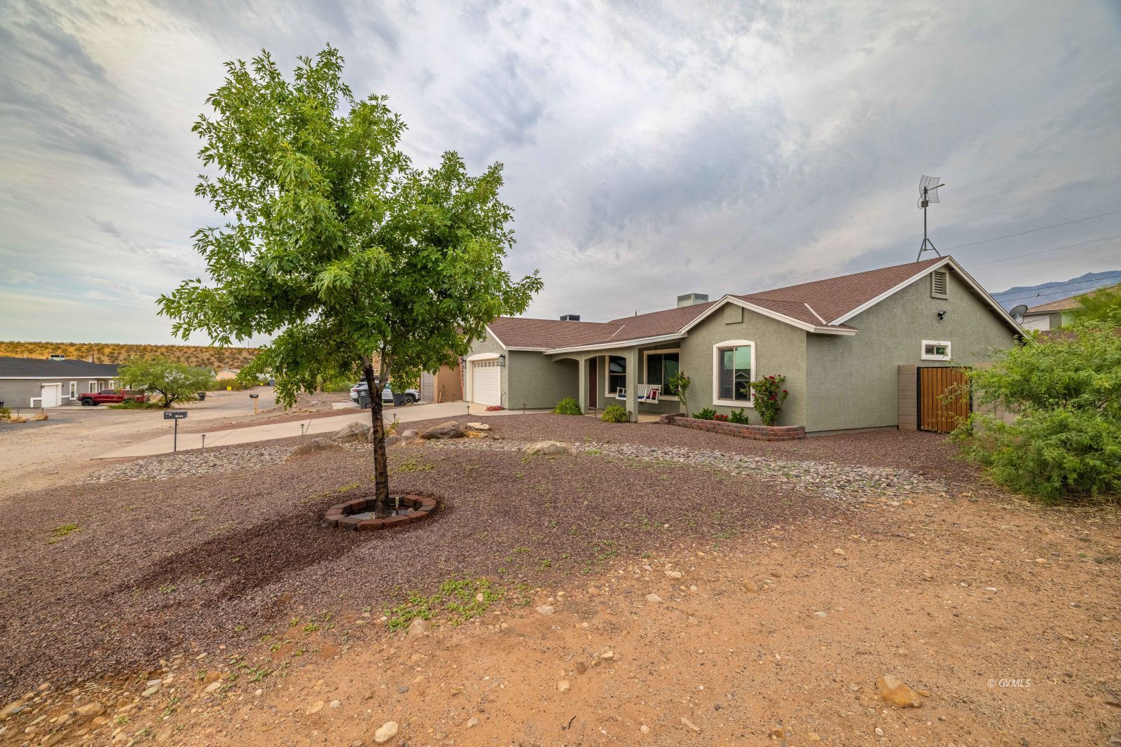 8544 S Thunderbird Dr